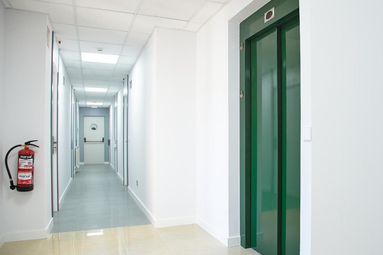 Hostal Fontanan La Pola de Gordon Exteriör bild